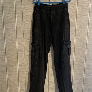 HALARA Black Cargo Jeans High-Waisted Straight Leg